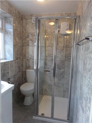 Image of Studio flat to rent in Clark Way Heston Hounslow TW5 at Clark waye