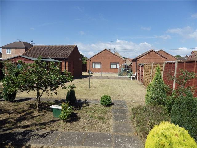  Image of 3 bedroom Detached Bungalow for sale in Kenwood Road Heacham King