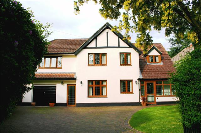  Image of 4 bedroom Property for sale in Stour Way Christchurch BH23 at Stour Way, Christchurch, BH23