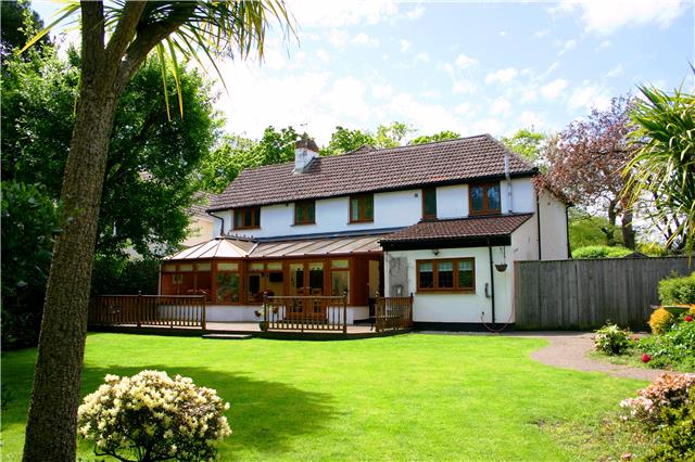  Image of 4 bedroom Property for sale in Stour Way Christchurch BH23 at Stour Way, Christchurch, BH23
