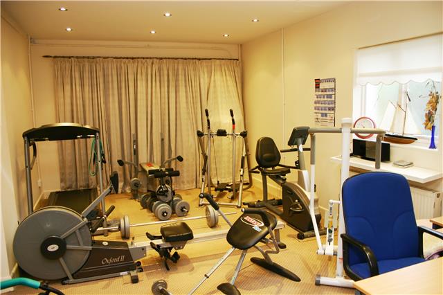  Image of 4 bedroom Property for sale in Stour Way Christchurch BH23 at Stour Way, Christchurch, BH23
