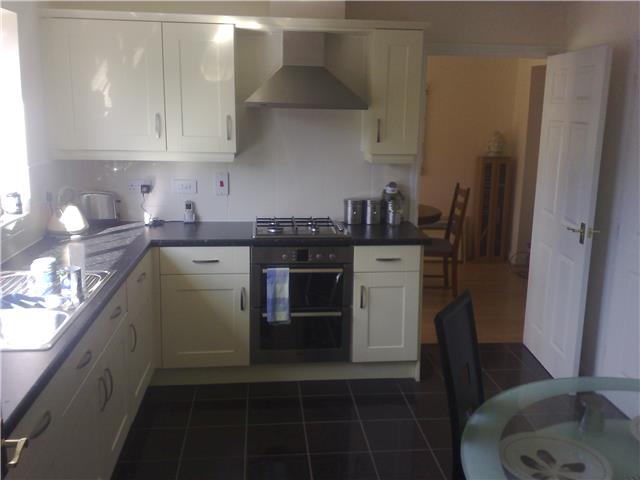  Image of 4 bedroom Detached house to rent in Vancouver Close Farnborough Orpington BR6 at Vancouver Close, Farnborough, Orpington, BR6