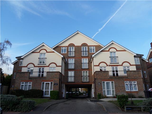  Image of 2 bedroom Flat to rent in Oaklands Road Bromley BR1 at Oaklands Road, Bromley, BR1