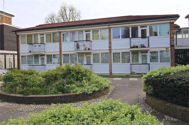  Image of 1 bedroom Flat for sale in Myddelton Road London N8 at Myddelton Road, London, N8