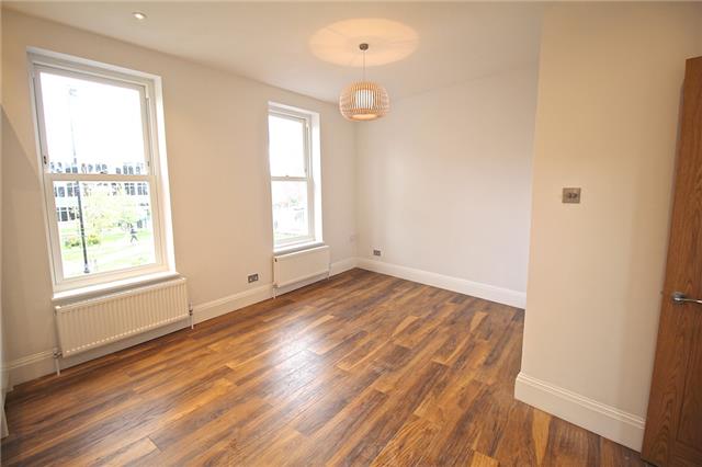  Image of 1 bedroom Flat to rent in High Street London N8 at High Street, London, N8