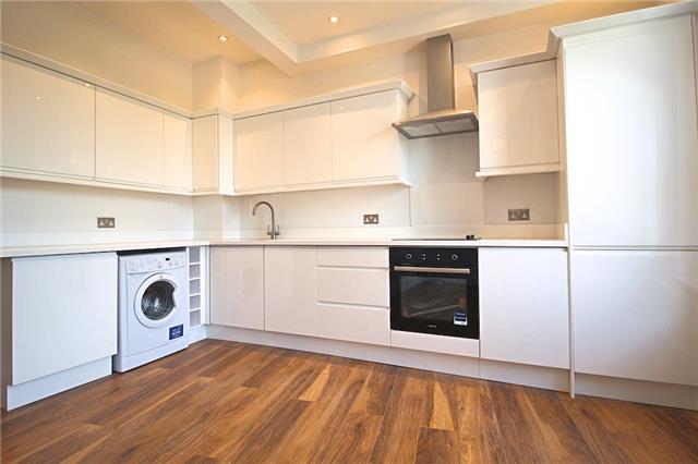  Image of 1 bedroom Flat to rent in High Street London N8 at High Street, London, N8