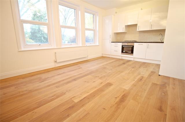  Image of 2 bedroom Flat to rent in Middle Lane London N8 at Middle Lane, London, N8