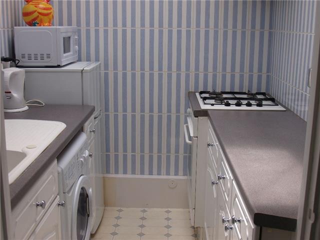  Image of 1 bedroom Flat to rent in Brackenhill Close Bromley BR1 at Brackenhill Close, Bromley, BR1