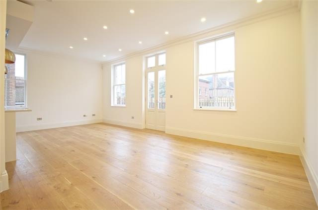  Image of 3 bedroom Flat to rent in Shepherds Hill London N6 at 78 Shepherds Hill, London, N6