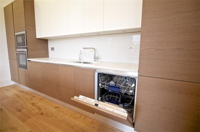  Image of 3 bedroom Flat to rent in Shepherds Hill London N6 at 78 Shepherds Hill, London, N6