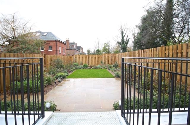  Image of 3 bedroom Flat to rent in Shepherds Hill London N6 at 78 Shepherds Hill, London, N6