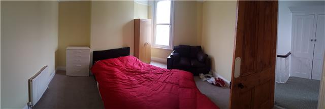  Image of 3 bedroom Shared Accommodation to rent in Hamilton Gardens Mutley Plymouth PL4 at Hamilton Garens, Mutley, Plymouth, PL4 6PQ