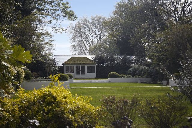  Image of 6 bedroom Houses for sale in Lapworth Street Lapworth Solihull B94 at Lapworth Street, B94 5QS