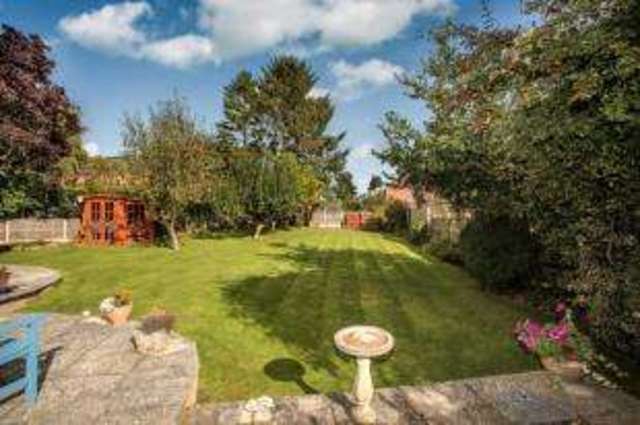  Image of 3 bedroom Detached house for sale in Northleigh Grove Market Harborough LE16 at Market Harborough Leicestershire Market Harborough, LE16 9QX