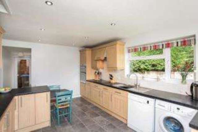  Image of 3 bedroom Detached house for sale in Northleigh Grove Market Harborough LE16 at Market Harborough Leicestershire Market Harborough, LE16 9QX