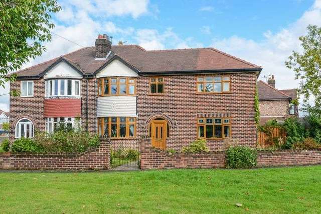  Image of 4 bedroom Detached house for sale in Withers Avenue Warrington WA2 at Withers Avenue  Warrington, WA2 8EU