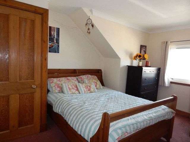  Image of 3 bedroom Terraced house for sale in Violet Bank Bathgate EH48 at Violet Bank  Bathgate, EH48 1QB