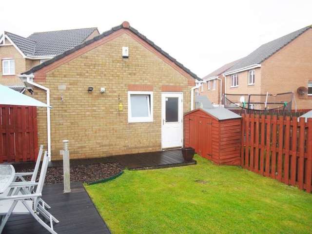 Image of 3 bedroom Detached house for sale in Dalziel Grove Cambuslang Glasgow G72 at Dalziel Grove  Cambuslang, G72 7UY
