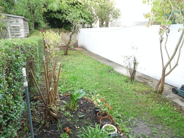  Image of 2 bedroom Terraced house to rent in The Butts Frome BA11 at The Butts  Frome, BA11 4AB