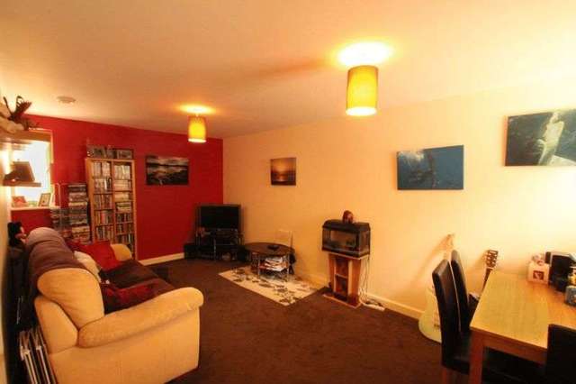  Image of 2 bedroom Flat to rent in Charlotte Street Crediton EX17 at Charlotte Street  Crediton, EX17 3FE