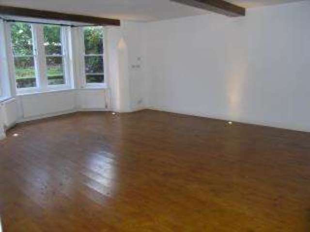  Image of 2 bedroom Flat for sale in Kent Road Southsea PO5 at 22 Kent Road Southsea Portsmouth, PO5 3EU