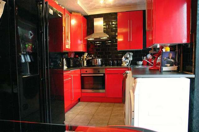  Image of 3 bedroom Town House for sale in Turf Lane Royton Oldham OL2 at Royton Oldham Lancashire, OL2 6BY