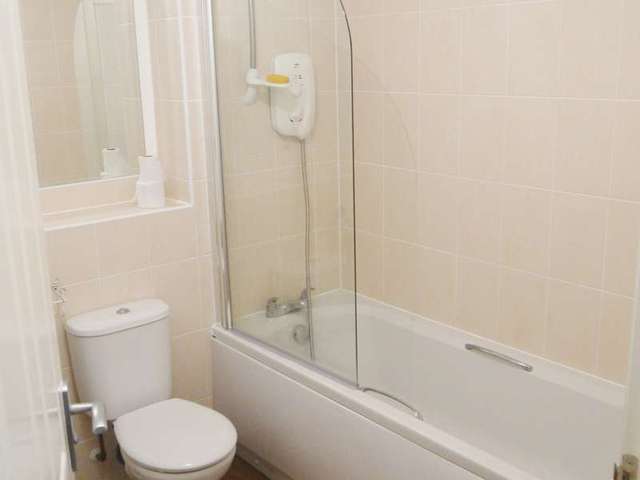  Image of 2 bedroom Flat for sale in Rigby Crescent Glasgow G32 at Rigby Crescent Carntyne Glasgow, G32 6FG