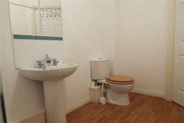  Image of 2 bedroom Flat to rent in Mere Drive Swinton Manchester M27 at Manchester, M27 8SD
