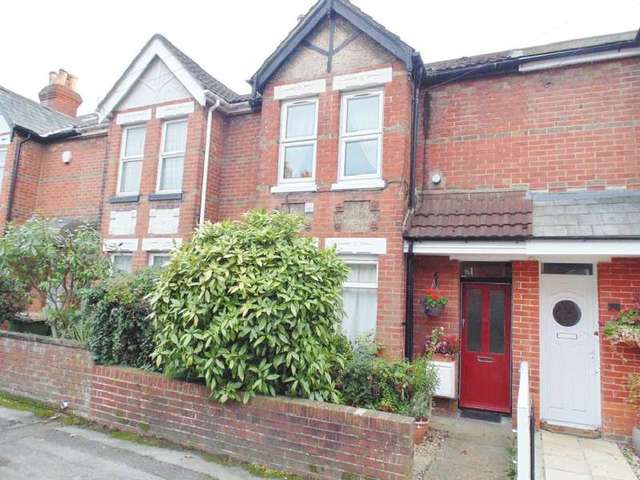  Image of 1 bedroom Flat for sale in Testwood Road Southampton SO15 at Freemantle  Southampton, SO15 8RN