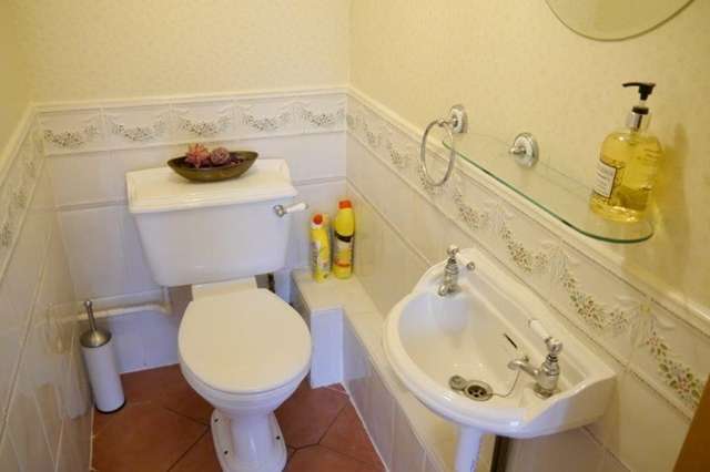  Image of 4 bedroom Detached house to rent in Holyrood Great Holm Milton Keynes MK8 at Holyrood Great Holm Milton Keynes, MK8 9AF