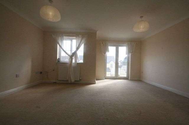  Image of 4 bedroom Semi-Detached house to rent in Swans Reach Swanpool Falmouth TR11 at Swans Reach  Falmouth, TR11 5GG