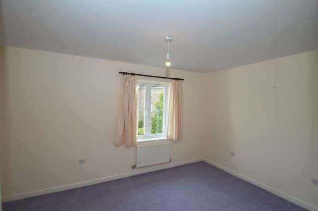  Image of 3 bedroom Terraced house to rent in Shambles Drive Copplestone Crediton EX17 at Shambles Drive Copplestone Crediton, EX17 5HP