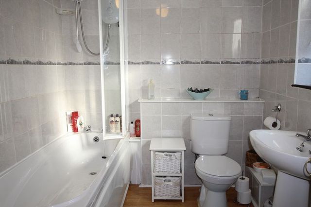  Image of 3 bedroom Detached house for sale in Winn Street Lincoln LN2 at Winn Street  Lincoln, LN2 5EX
