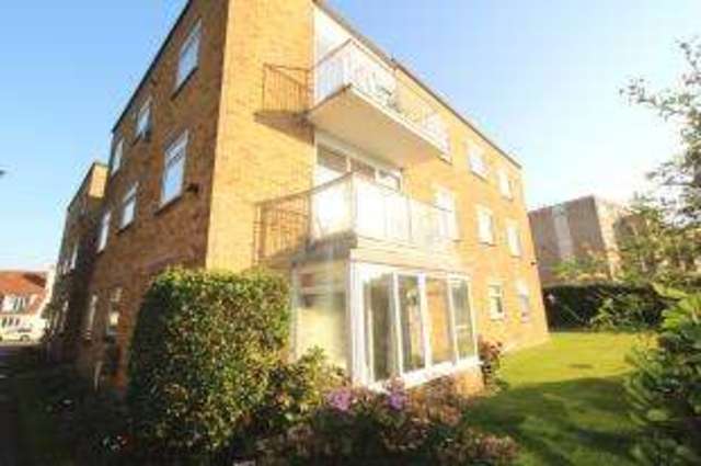  Image of 2 bedroom Flat for sale in Clifton Road Southbourne Bournemouth BH6 at 9 Clifton Road Bournemouth Wick, BH6 3NZ