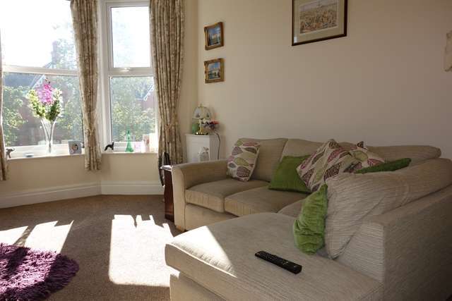  Image of 1 bedroom Apartment to rent in Clifton Street Lytham St. Annes FY8 at Clifton Street  Lytham St Annes, FY8 5EP