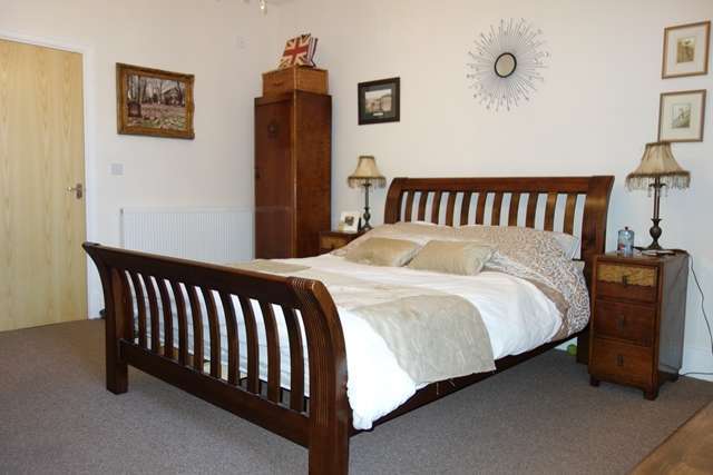  Image of 1 bedroom Apartment to rent in Clifton Street Lytham St. Annes FY8 at Clifton Street  Lytham St Annes, FY8 5EP