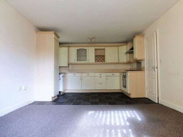  Image of 2 bedroom Flat for sale in Abington Drive Banks Southport PR9 at Abington Drive Banks Southport, PR9 8GZ