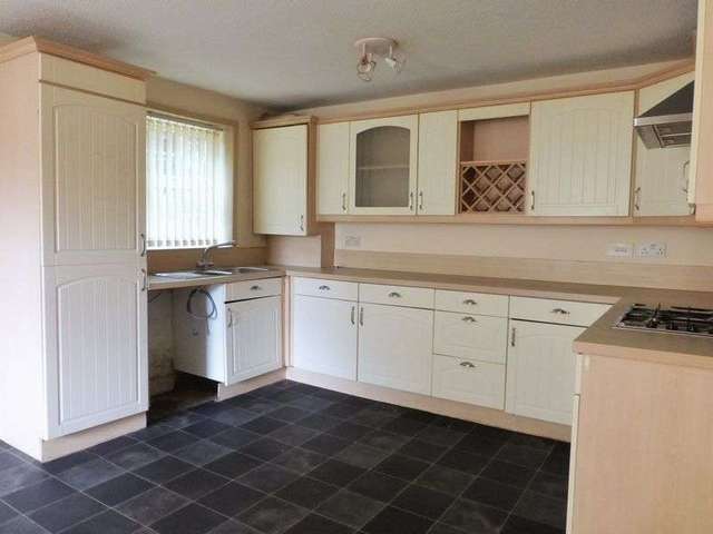  Image of 2 bedroom Flat for sale in Abington Drive Banks Southport PR9 at Abington Drive Banks Southport, PR9 8GZ