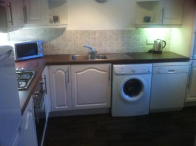  Image of 2 bedroom Flat to rent in Albury Mansions Aberdeen AB11 at Ferryhill Aberdeen Aberdeen, AB11 6TJ