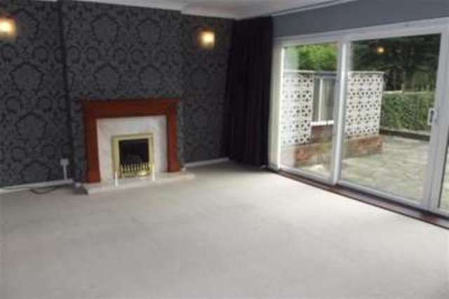  Image of 3 bedroom Bungalow to rent in Alfred Avenue Mapperley Nottingham NG3 at Nottingham, NG3 6GY