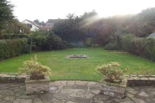  Image of 3 bedroom Bungalow to rent in Alfred Avenue Mapperley Nottingham NG3 at Nottingham, NG3 6GY