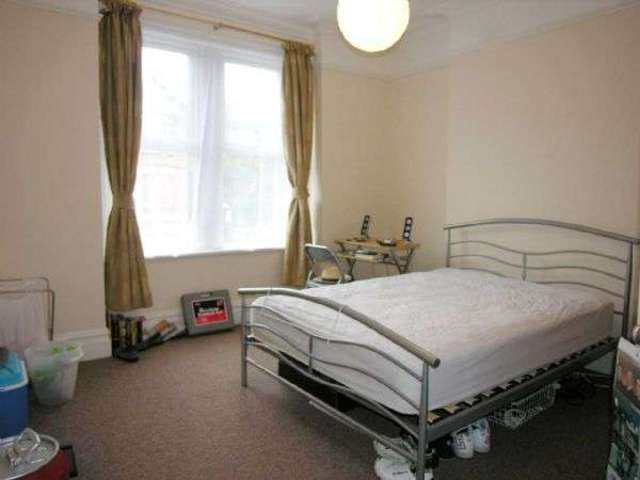  Image of 4 bedroom Detached house for sale in Alma Road Winton Bournemouth BH9 at Alma Road Winton Bournemouth, BH9 1AE