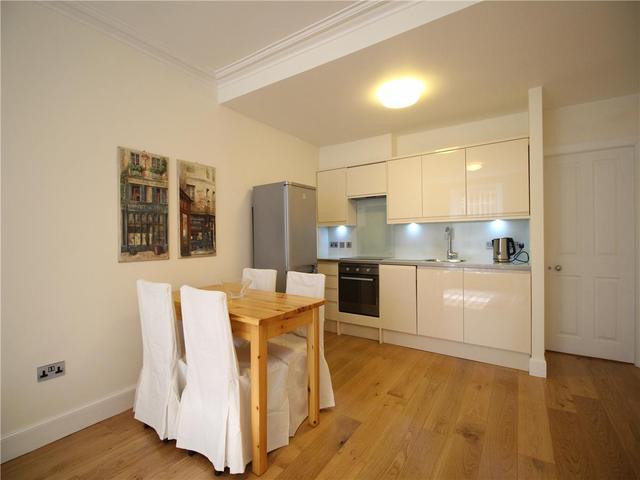  Image of 1 bedroom Flat to rent in Alva Street West End Edinburgh EH2 at West End Edinburgh Edinburgh, EH2 4QG
