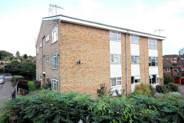  Image of 1 bedroom Apartment for sale in Anchor Lane Hemel Hempstead HP1 at Anchor Lane Boxmoor Hemel Hempstead, HP1 1NX