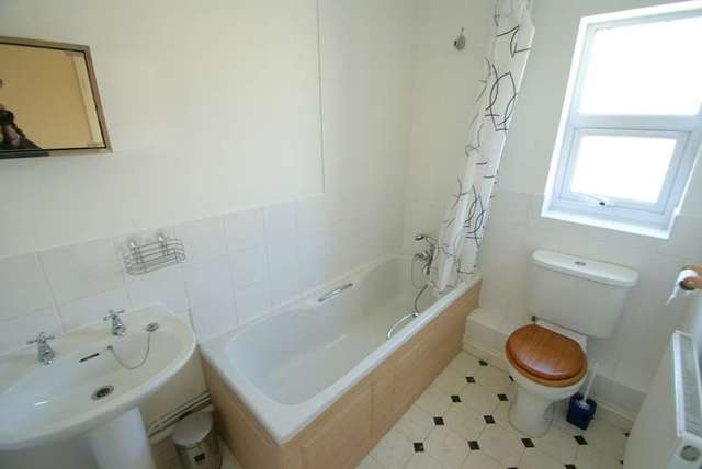  Image of 1 bedroom Flat to rent in Ark Lane Deal CT14 at Ark Lane  Deal, CT14 6RH