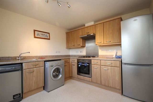  Image of 2 bedroom Flat to rent in Avondale Grove East Kilbride Glasgow G74 at East Kilbride South Lanarkshire South Lanarkshire, G74 1BF