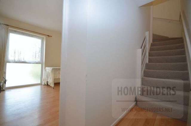 Image of 2 bedroom Flat to rent in Aylesbury Close London E7 at Aylesbury Close  London, E7 9AU