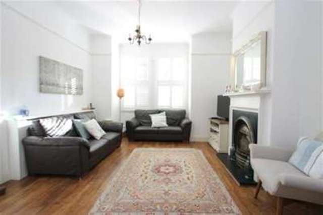  Image of 4 bedroom Detached house to rent in Babbacombe Road Bromley BR1 at Bromley, BR1 3LR