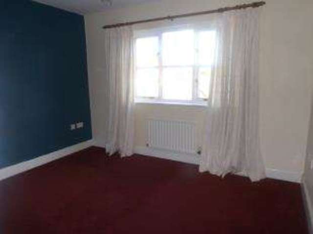  Image of 2 bedroom Detached house for sale in Baldwin Road Stourport-on-Severn DY13 at Stourport-On-Severn Worcestershire Stourport-on-Severn, DY13 9AZ