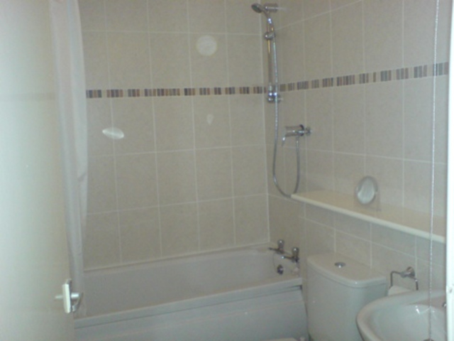  Image of 1 bedroom Flat to rent in Balmore Street Dundee DD4 at Stobswell Dundee Dundee, DD4 6SY